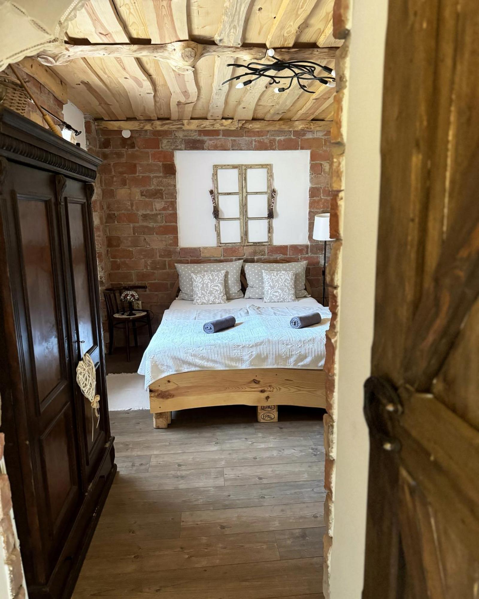 Halháza vendégház Sirok Esterno foto